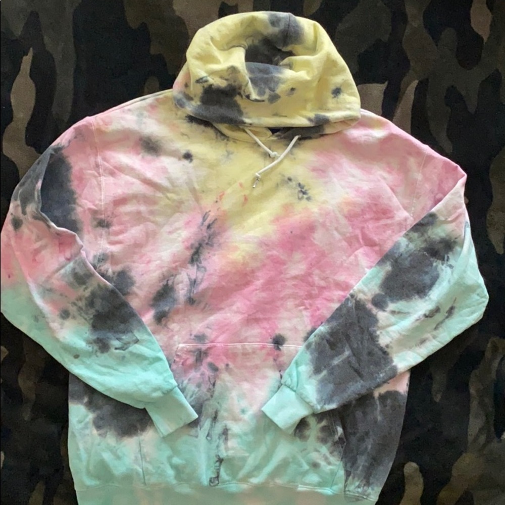 (New)tie dye hoodie